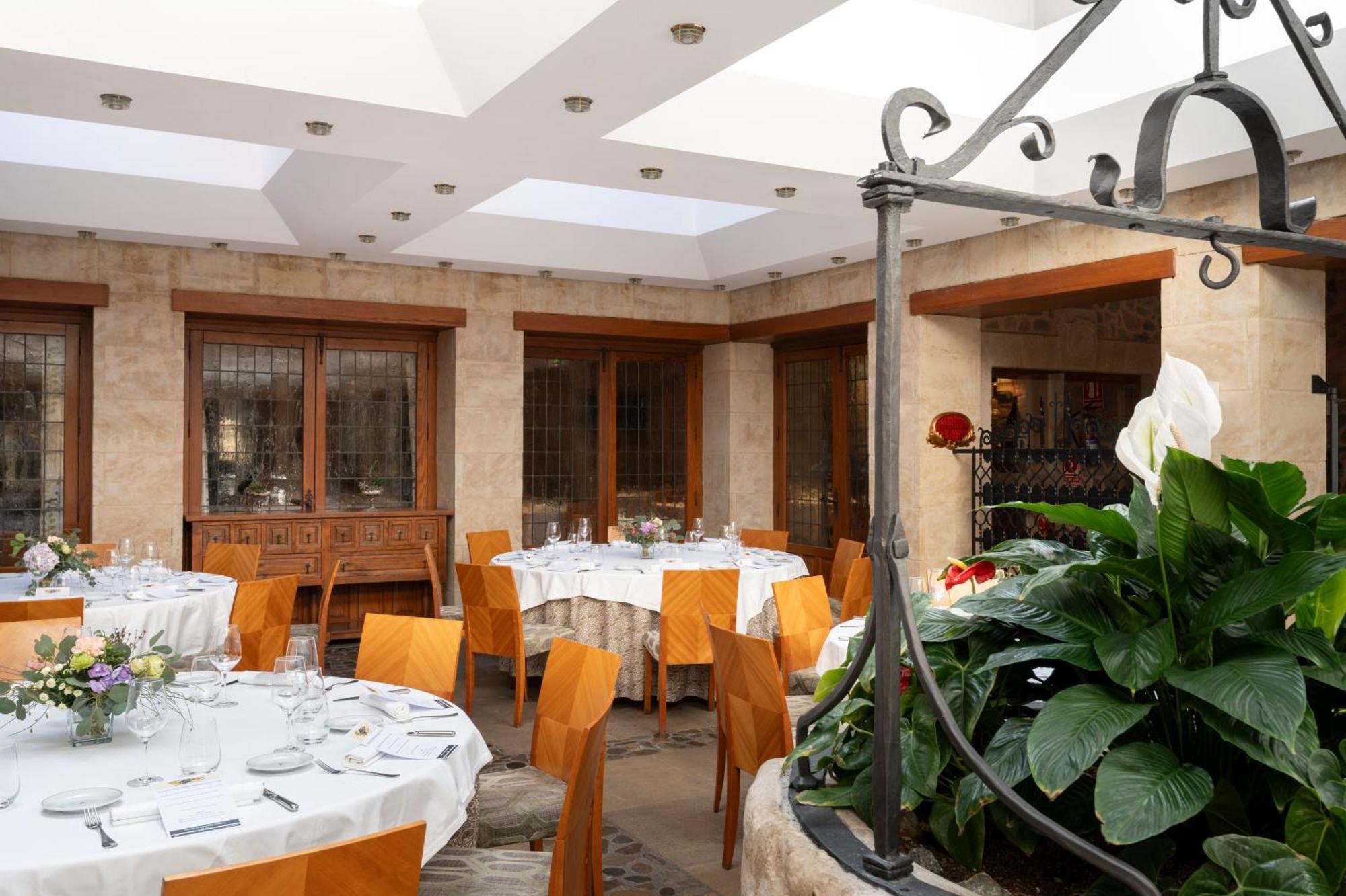 Parador De Santo Domingo De La Calzada Exteriér fotografie