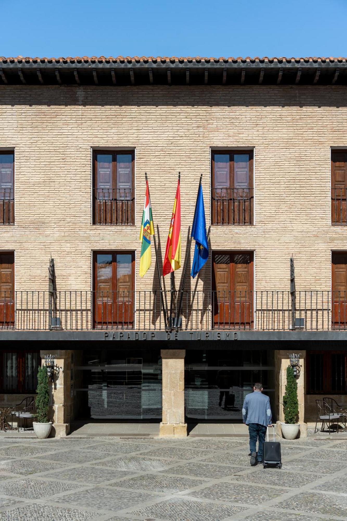 Parador De Santo Domingo De La Calzada Exteriér fotografie