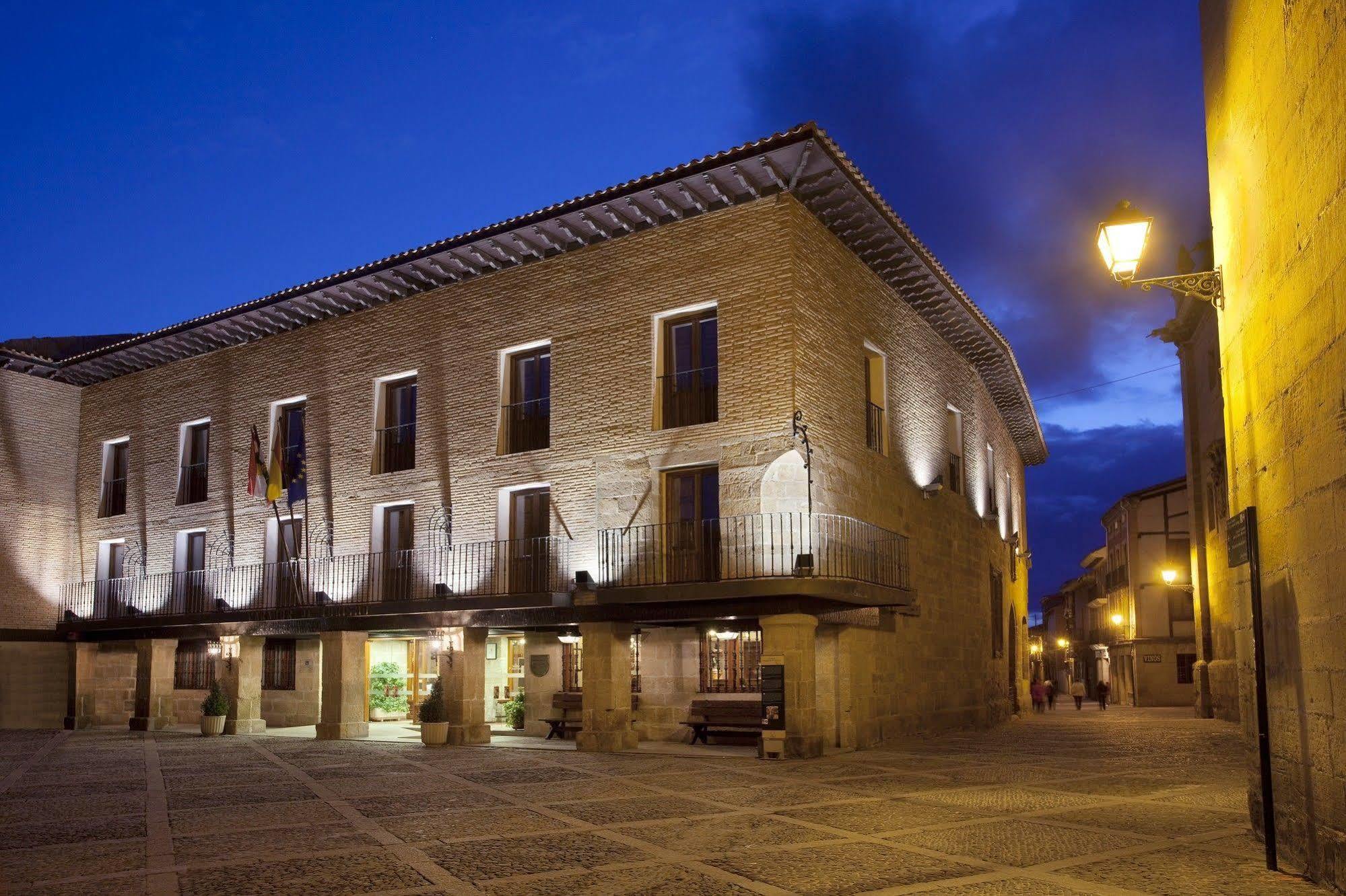 Parador De Santo Domingo De La Calzada Exteriér fotografie